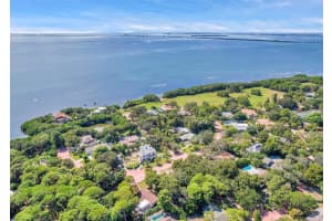 1727 ARMISTEAD PLACE, ST PETERSBURG, FL 33712 Sold 03/21/23