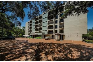 105 4TH AVENUE, ST PETERSBURG, FL 33701 Sold 03/30/23