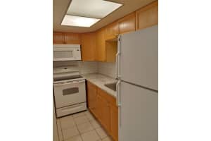 5821 8TH AVENUE, ST PETERSBURG, FL 33710 - MLS#MFRU8190081