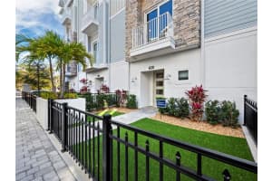 506 LAUREL PARK DRIVE, SARASOTA, FL 34236 Sold 05/19/23