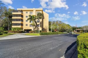 3078 EASTLAND BOULEVARD, CLEARWATER, FL 33761 Sold 03/30/23