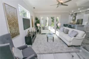 7730 HIDDEN CREEK LOOP, LAKEWOOD RANCH, FL 34202 Sold 05/14/25