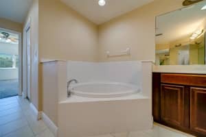 7194 KEY HAVEN ROAD, SEMINOLE, FL 33777 Sold 05/08/23