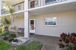 10215 Regal Dr, Largo, FL 33774, Sold 03/08/23