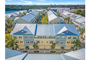6125 MARINA COVE WAY, ST PETERSBURG, FL 33712 Sold 09/25/23