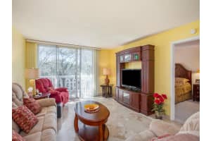 1009 PEARCE DRIVE, CLEARWATER, FL 33764 Sold 05/08/23