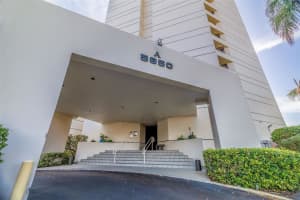 5950 Pelican Bay Plaza S, Gulfport, FL 33707, Sold 03/13/23