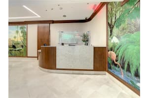 1 Beach Dr Se #2501 St Petersburg, FL 33701 Sold 03/17/23