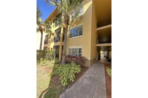 4309 BAYSIDE VILLAGE DRIVE, TAMPA, FL 33615 Sold 03/30/23