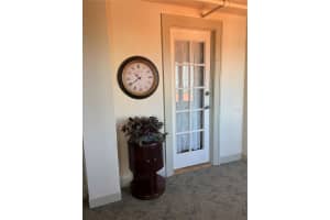 130 4th Ave NE, St. Petersburg, FL 33701, Sold 03/13/23