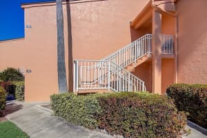 7400 SUNSHINE SKYWAY LANE, ST PETERSBURG, FL 33711 Sold 09/05/23