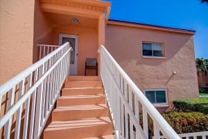 7400 SUNSHINE SKYWAY LANE, ST PETERSBURG, FL 33711 Sold 09/05/23