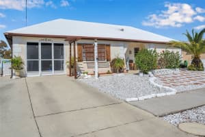 2739 Whether Dr Holiday, FL 34691 Sold 03/31/23