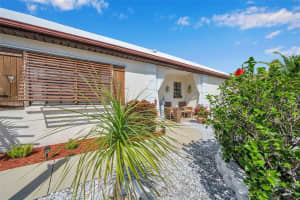 2739 Whether Dr Holiday, FL 34691 Sold 03/31/23