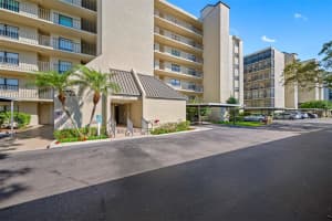 2700 COVE CAY DRIVE, CLEARWATER, FL 33760 Sold 09/13/23
