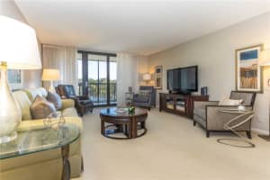 100 OAKMONT LANE, BELLEAIR, FL 33756 Sold 11/08/23