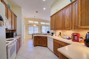 5825 CANDYTUFT PLACE, LAND O LAKES, FL 34639 Sold 04/24/23