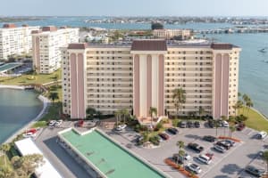 4775 COVE CIRCLE, ST PETERSBURG, FL 33708 Sold 06/16/23