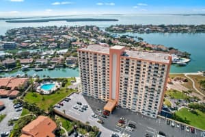 4900 Brittany Drive 402, St Petersburg, Florida 33715