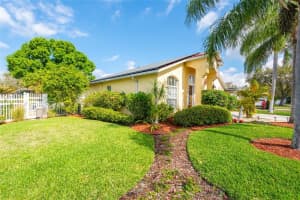 9509 Charleston Lake Dr Tampa, FL 33635 Sold 04/26/23