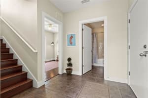 325 5TH AVENUE, ST PETERSBURG, FL 33701 Sold 06/02/23