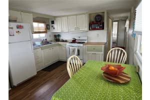 7129 MOUNT ARLINGTON DRIVE, ST PETERSBURG, FL 33702 Sold 09/29/23