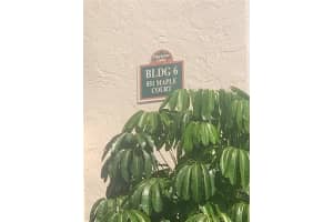 851 MAPLE COURT, DUNEDIN, FL 34698 Sold 03/20/23