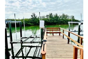 482 BOCA CIEGA POINT BOULEVARD, ST PETERSBURG, FL 33708 Sold 08/17/23