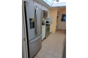 9044 GOLDEN HORSESHOE DRIVE, SEMINOLE, FL 33777 Sold 06/01/23
