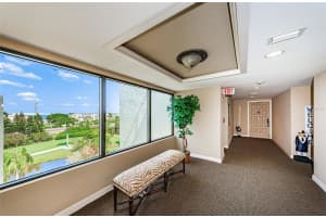 5700 ESCONDIDA BOULEVARD, ST PETERSBURG, FL 33715 Sold 04/11/23