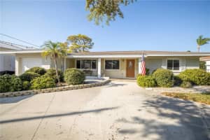 1251 37TH AVENUE, ST PETERSBURG, FL 33704 Sold 03/21/23