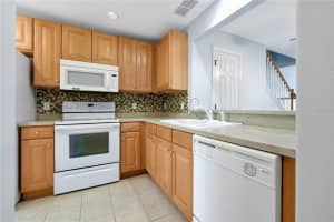 2552 SEA WIND WAY, CLEARWATER, FL 33763 Sold 04/26/23