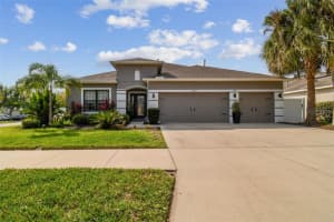 10223 CARAWAY SPICE AVENUE, RIVERVIEW, FL 33578 Sold 05/12/23