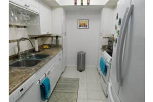 2612 PEARCE DRIVE, CLEARWATER, FL 33764 Sold 10/18/23