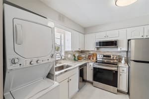 3717 46TH AVENUE, ST PETERSBURG, FL 33711 Sold 05/01/23