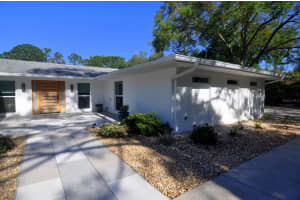 2121 Paddock Cir, Dunedin, FL 34698, Sold 05/18/23