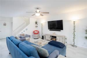 3210 39th St S #b St Petersburg, FL 33711 Sold 04/14/23