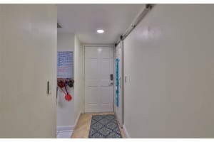 10190 IMPERIAL POINT DRIVE, LARGO, FL 33774 Sold 10/13/23
