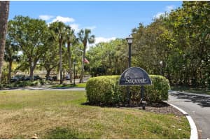 7550 SUNSHINE SKYWAY LANE, ST PETERSBURG, FL 33711 Sold 08/28/23