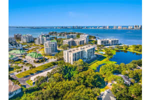 220 BELLEVIEW BOULEVARD, BELLEAIR, FL 33756 Sold 06/29/23