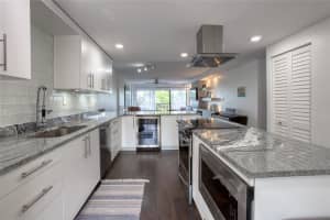 2800 COVE CAY DRIVE, CLEARWATER, FL 33760 Sold 07/31/23