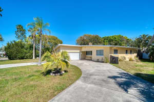 1841 Venetian Point Dr, Clearwater, FL 33755, Sold 05/08/23