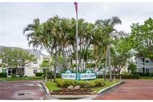 6924 Stonesthrow Cir N, St. Petersburg, FL 33710, Sold 05/09/23