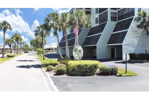 9860 62nd Ave N, St. Petersburg, FL 33708, Sold 04/11/23