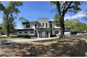 7 N Stone Gate, Longwood, FL 32779, Sold 05/12/23