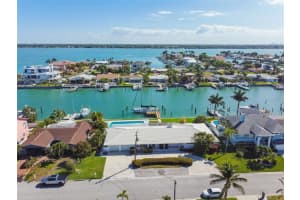 12425 6th St E, Treasure Island, FL 33706, Sold 05/16/23