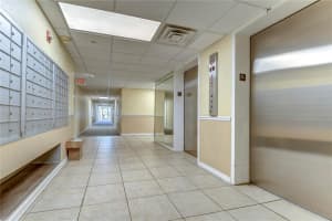400 64th Ave, St Pete Beach, FL 33706, Sold 04/13/23