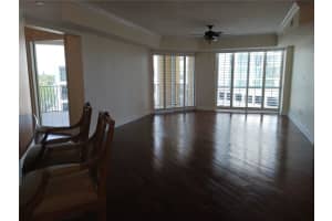 300 Beach Dr NE, St. Petersburg, FL 33701, Sold 05/02/23