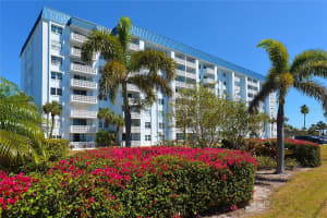 7 ELGIN PLACE, DUNEDIN, FL 34698 Sold 06/07/23