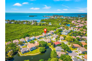 1063 POINTE ALEXIS DRIVE, TARPON SPRINGS, FL 34689 Sold 05/31/23